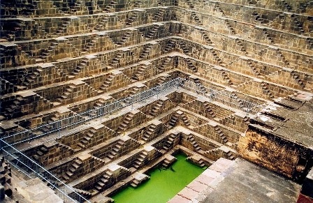 Độc đáo công trình giếng bậc thang ở Ấn Độ - 13 Lê Kiên